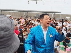 調べたら、小生と誕生日が一緒だった！？