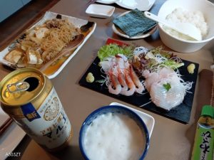 ロング缶プッハ～、男山の冷酒も・・。